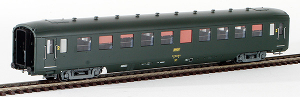 Consignment RE VB-133 - REE Modeles French 2nd Class Passenger Car of the SNCF